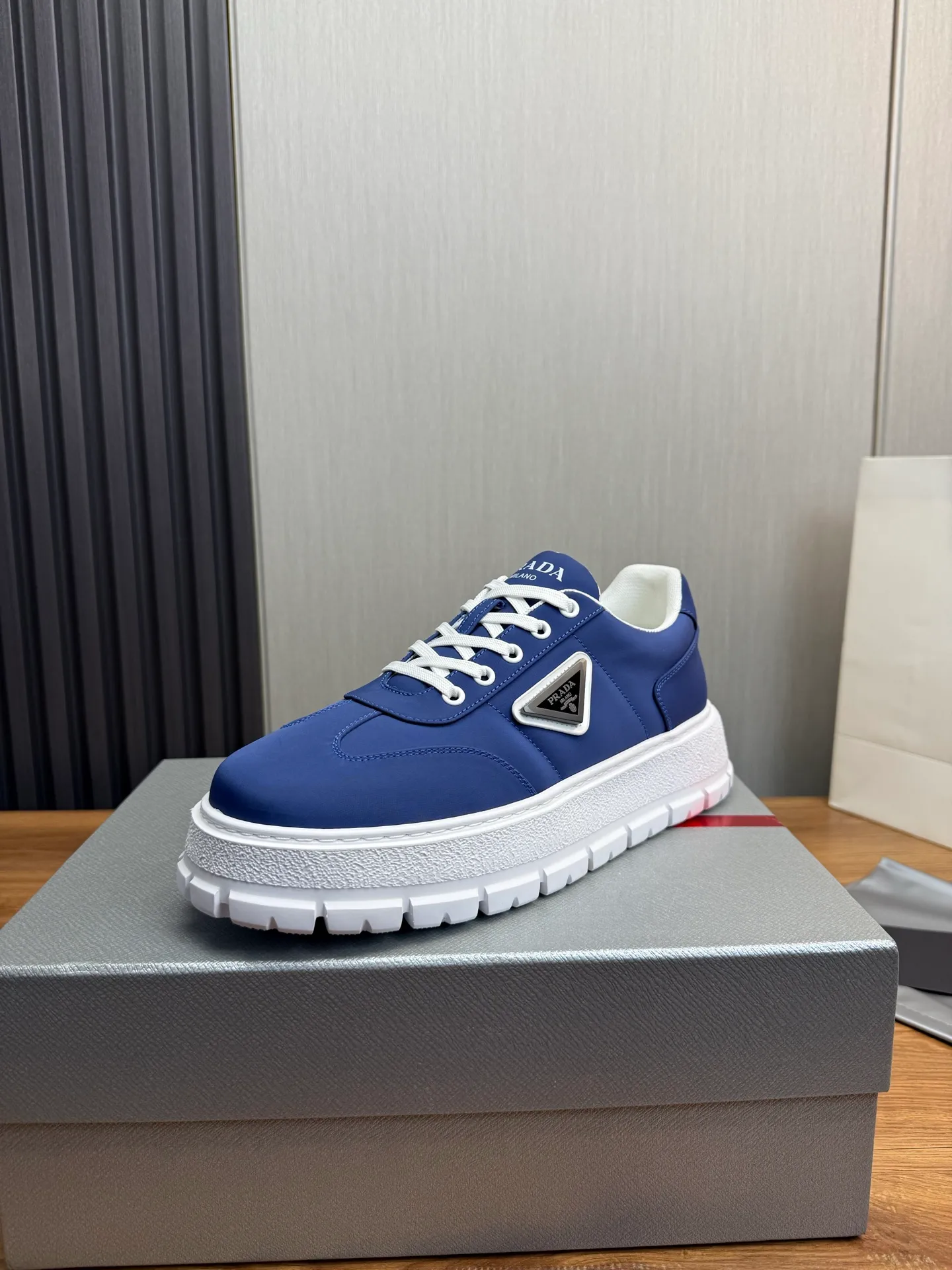 Men's shoes 💰560💰 [PRADA] Popular men's shoes shipped 👏Official website synchronized ⬆️Original imported waterproof fabric + cowhide lining, 1⃣️:1⃣️reproduction, original sole, 38-45 (45. Customized, non-refundable)